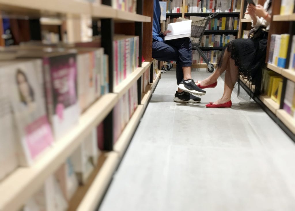 定制学术论文：为何有人愿意支付高价？ 1
