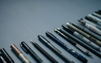 英文论文批判性分析技巧：让你的论文不再“平铺直叙”